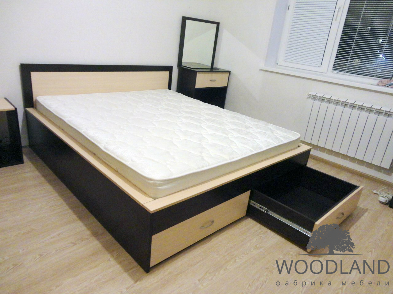 Кровать для спальни модель 4.21